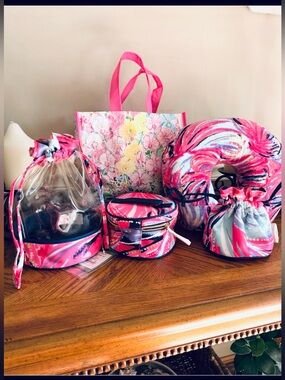 Lilly Pulitzer 5pc travel set with makeup and jewelry pouches, neck pillow , bag